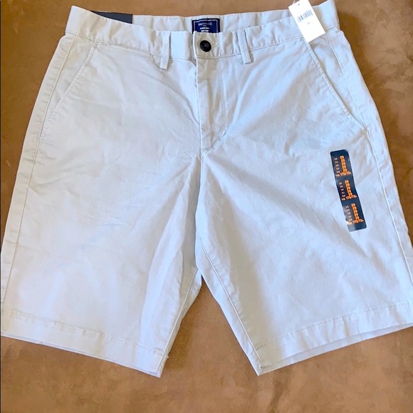 GAP Other - SOLID!! GAP MENS KHAKIS DRESS SHORTS